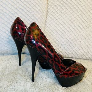Patent Leather Black and Red Animal Print Open Toe Platform Heels!!!!!
